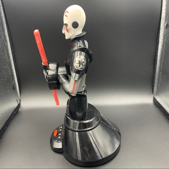 Star Wars Animated Alarm Clock Rotating Lightsaber - Picture 7 of 8